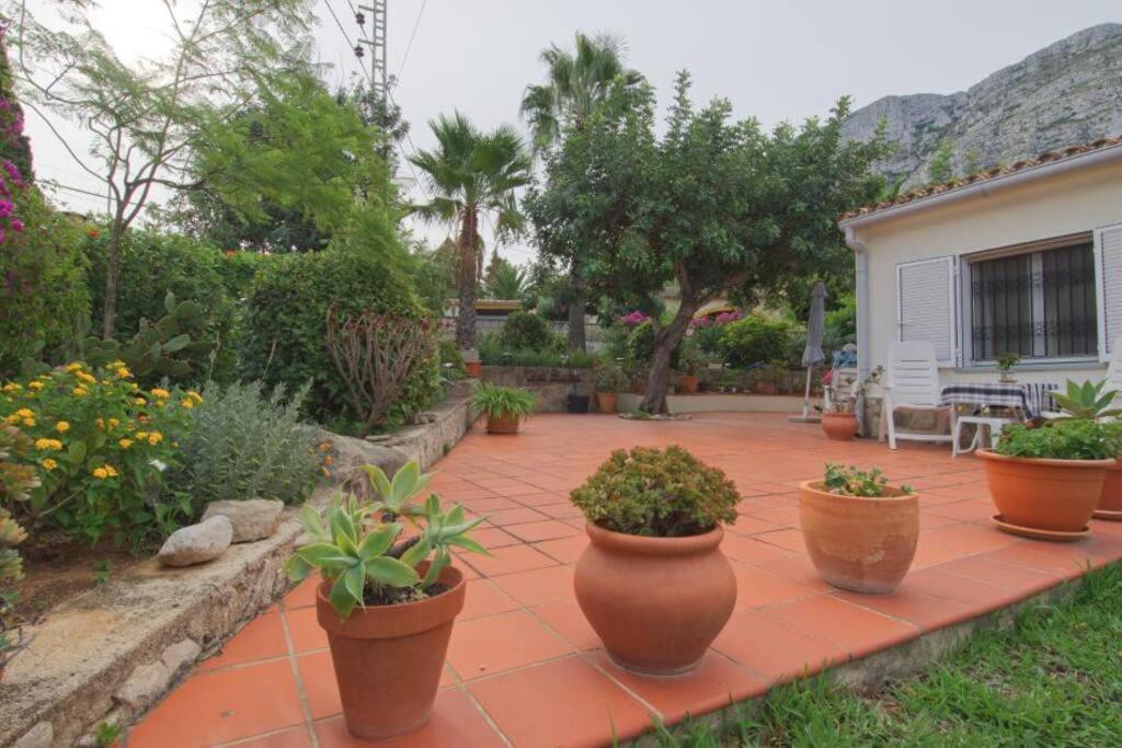 Вилла Agradable Casa Con Piscina Privada Y Jardin Дения Экстерьер фото