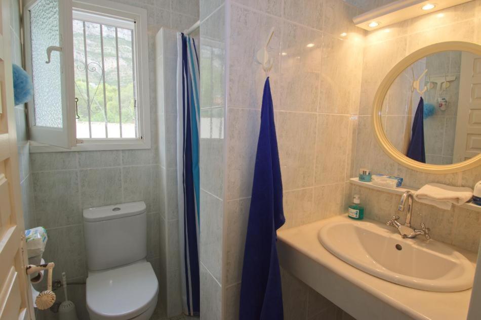 Вилла Agradable Casa Con Piscina Privada Y Jardin Дения Экстерьер фото